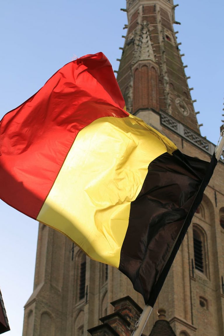 Bandera de BÉLGICA Imágenes Historia Evolución y Significado